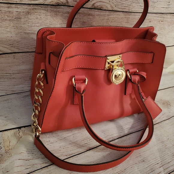 Michael Kors Hamilton EW East West Satchel - Picture 4 of 16